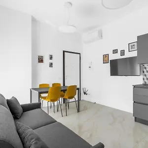 Mi Casa - In Ponte Nuovo Appartamento Milano